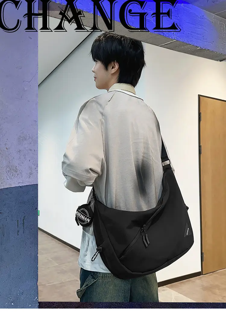 Men's Black Crossbody Shoulder Bag 2026 — feature 1