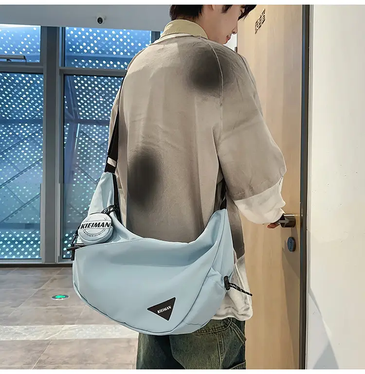 Men's Black Crossbody Shoulder Bag 2026 — feature 16