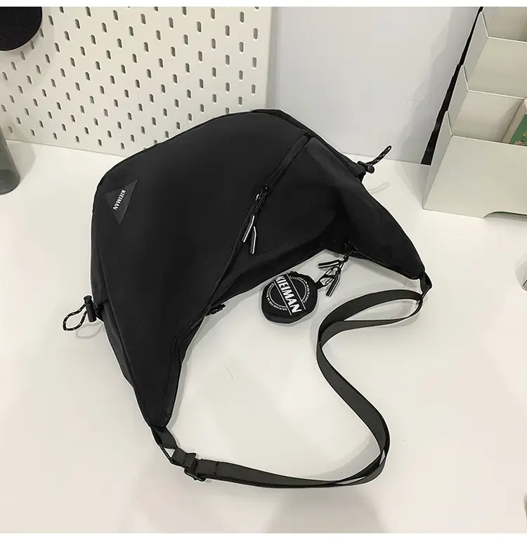 Men's Black Crossbody Shoulder Bag 2026 — feature 37