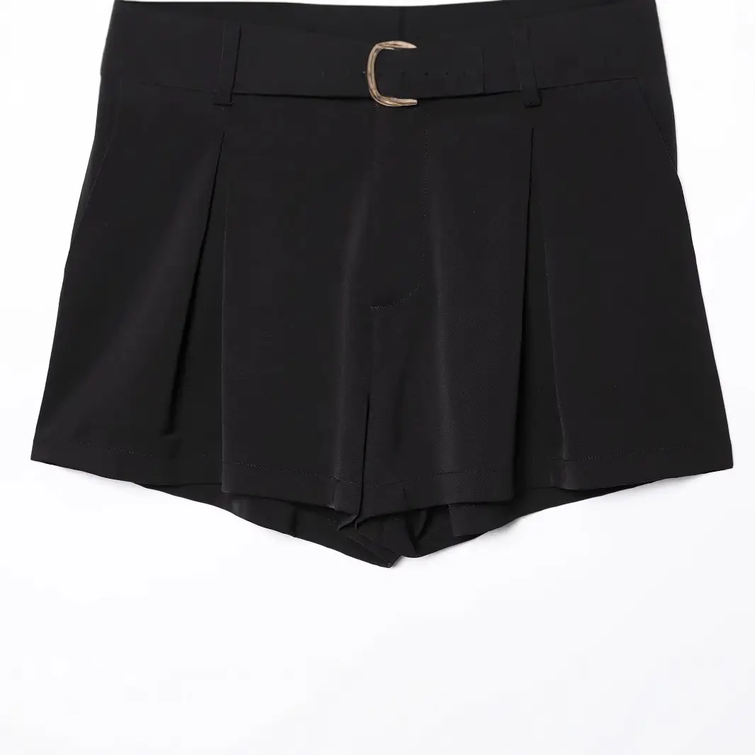 Black Pleated Shorts with Belt for Women - Image 4
