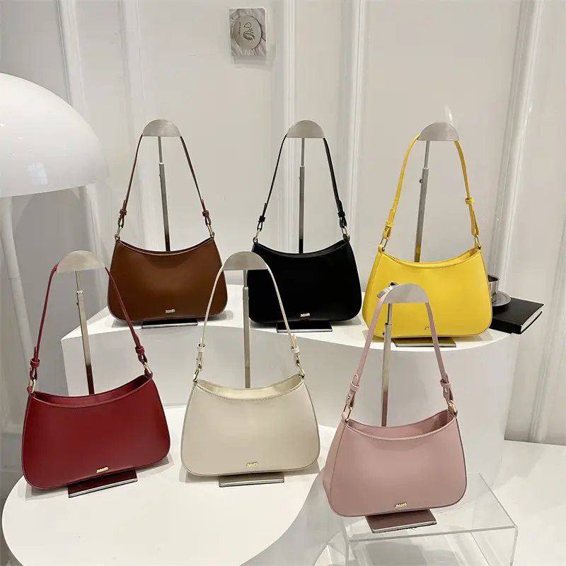Black French Style Square Shoulder Bag 2025 - Image 8