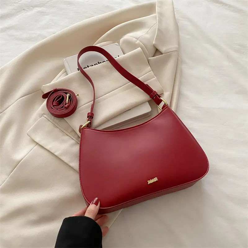 Black French Style Square Shoulder Bag 2025 - Image 5