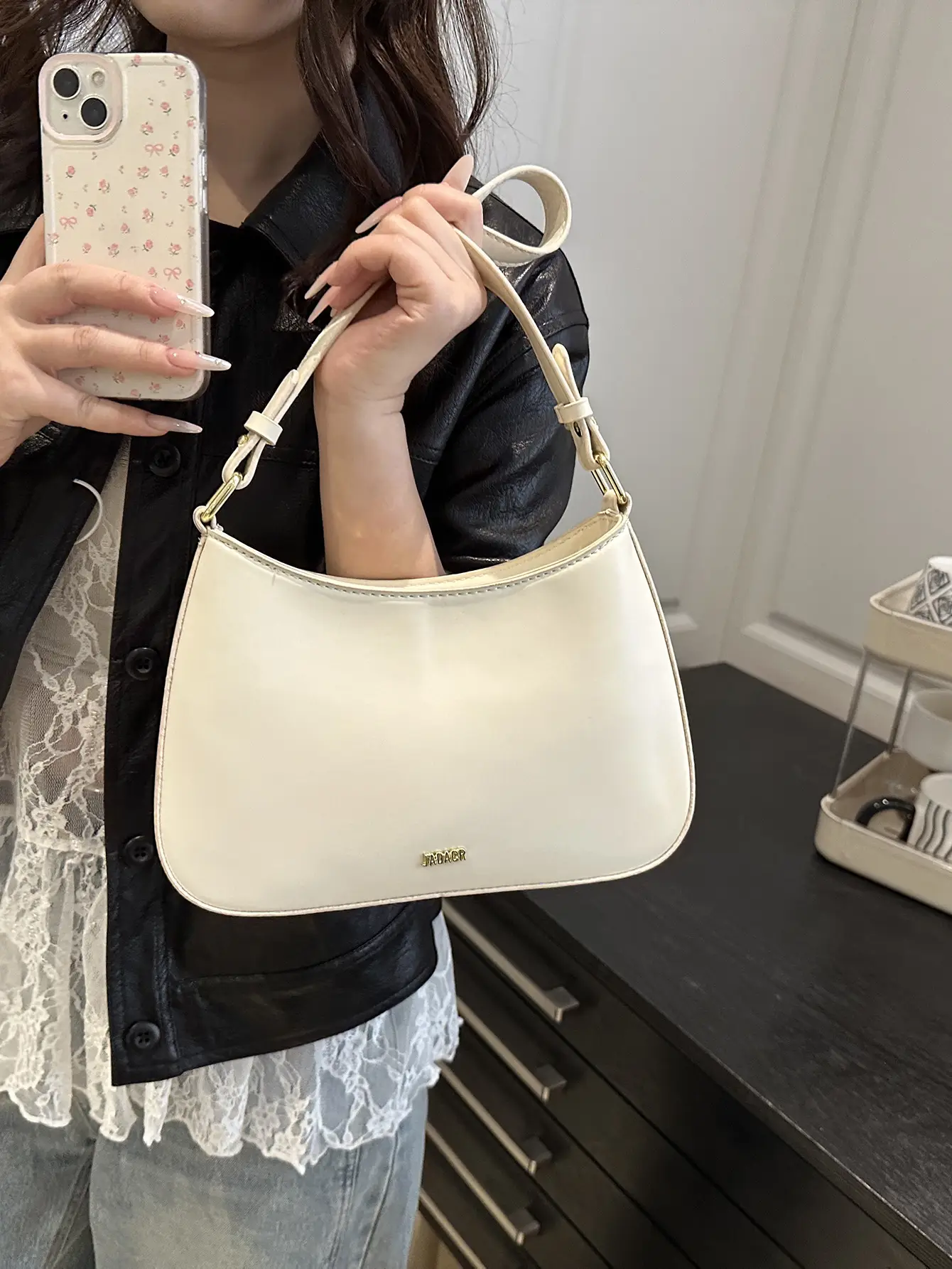 Red French Shoulder Bag for Women 2026 - Image 8