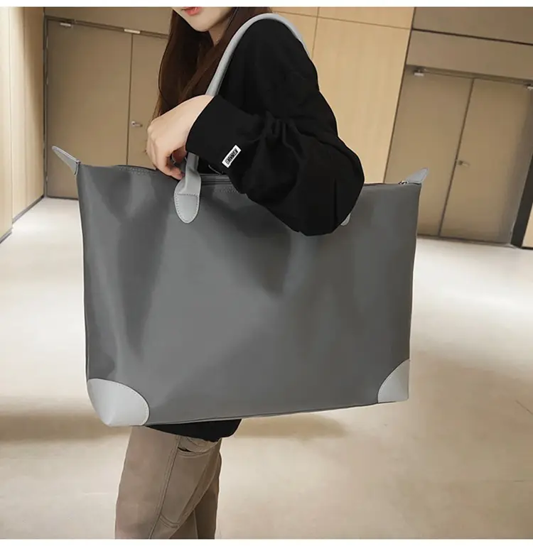 Large Capacity Men's Tote Bag Black 2026 — feature 14