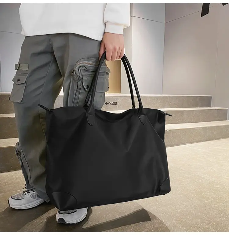 Large Capacity Men's Tote Bag Black 2026 — feature 20