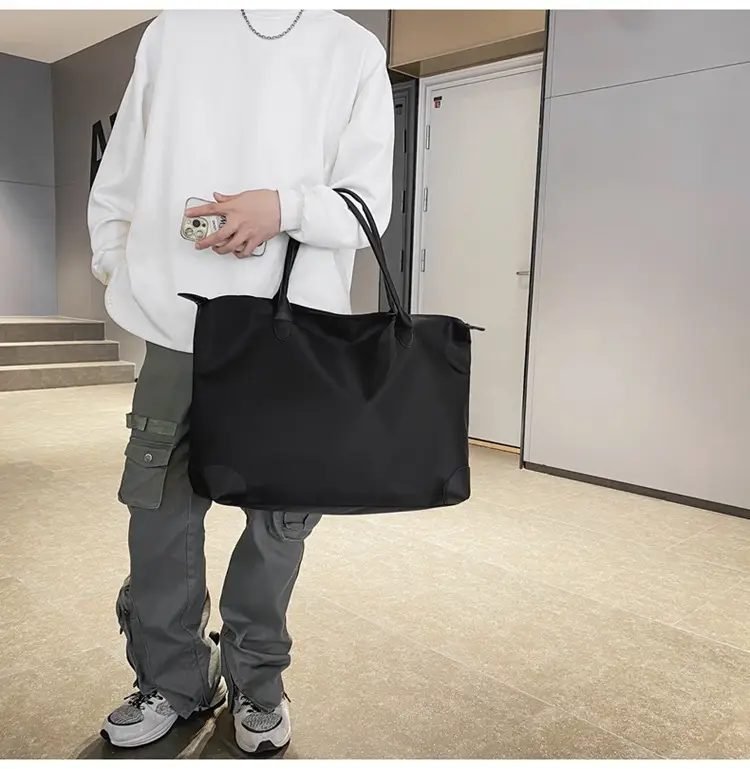 Large Capacity Men's Tote Bag Black 2026 — feature 25