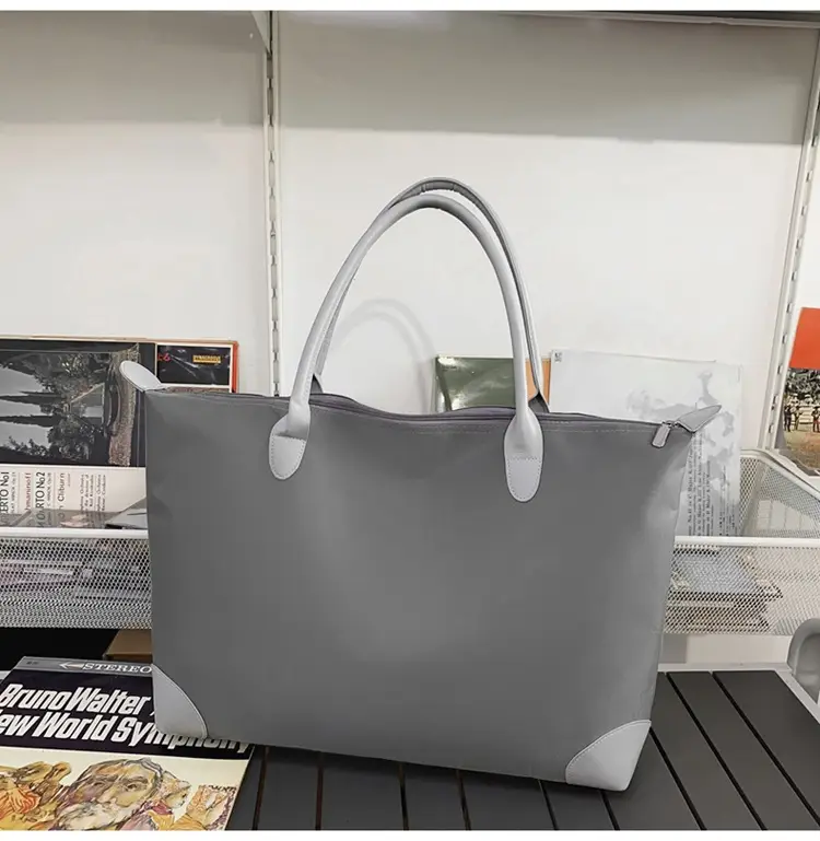 Large Capacity Men's Tote Bag Black 2026 — feature 30