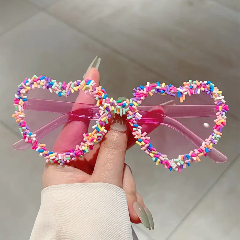 Heart-Shaped Colorful Sunglasses for Women — feature 13