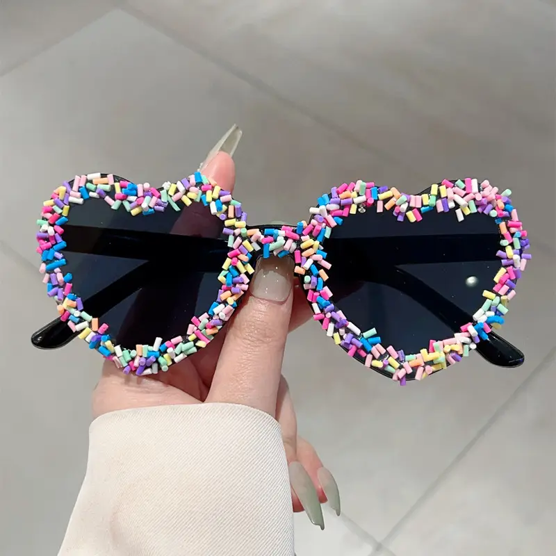 Heart-Shaped Colorful Sunglasses for Women — feature 14