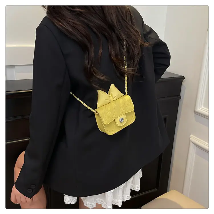 Black Bow Crossbody Bag for Women 2025 — feature 14
