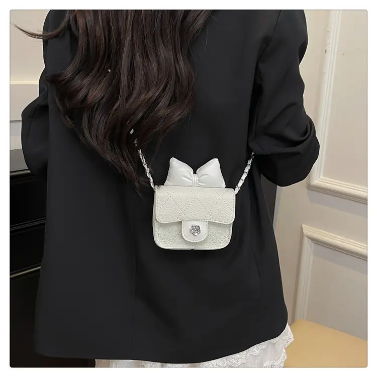 Black Bow Crossbody Bag for Women 2025 — feature 18