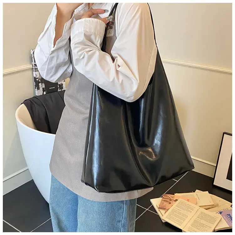 Women's Cream Crossbody Tote Bag Large Capacity 2025 — feature 21