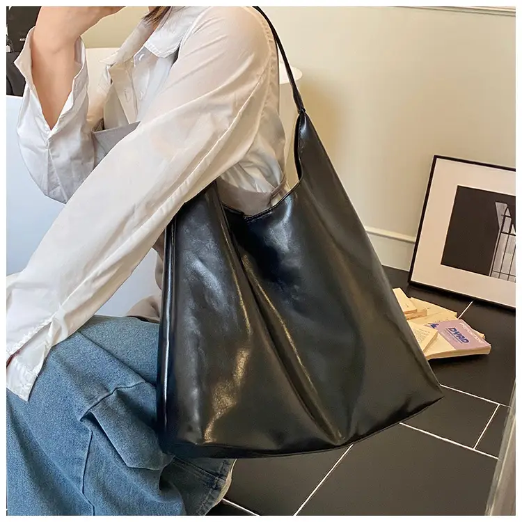 Women's Cream Crossbody Tote Bag Large Capacity 2025 — feature 23