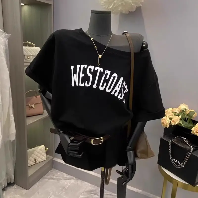 Women Korean Print Off Shoulder T-Shirt Set White Black - Image 2