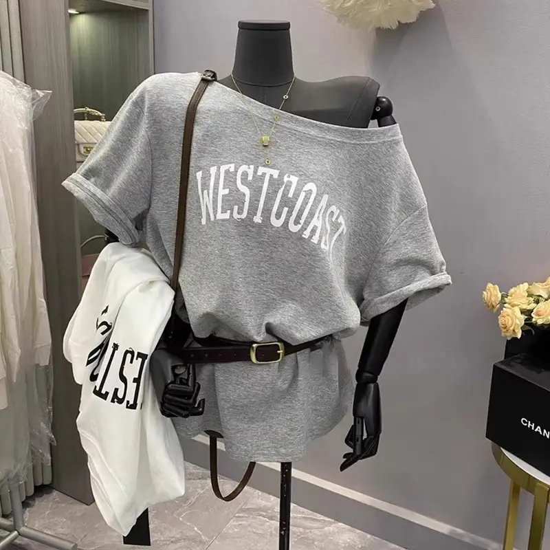Women Korean Print Off Shoulder T-Shirt Set White Black - Image 4