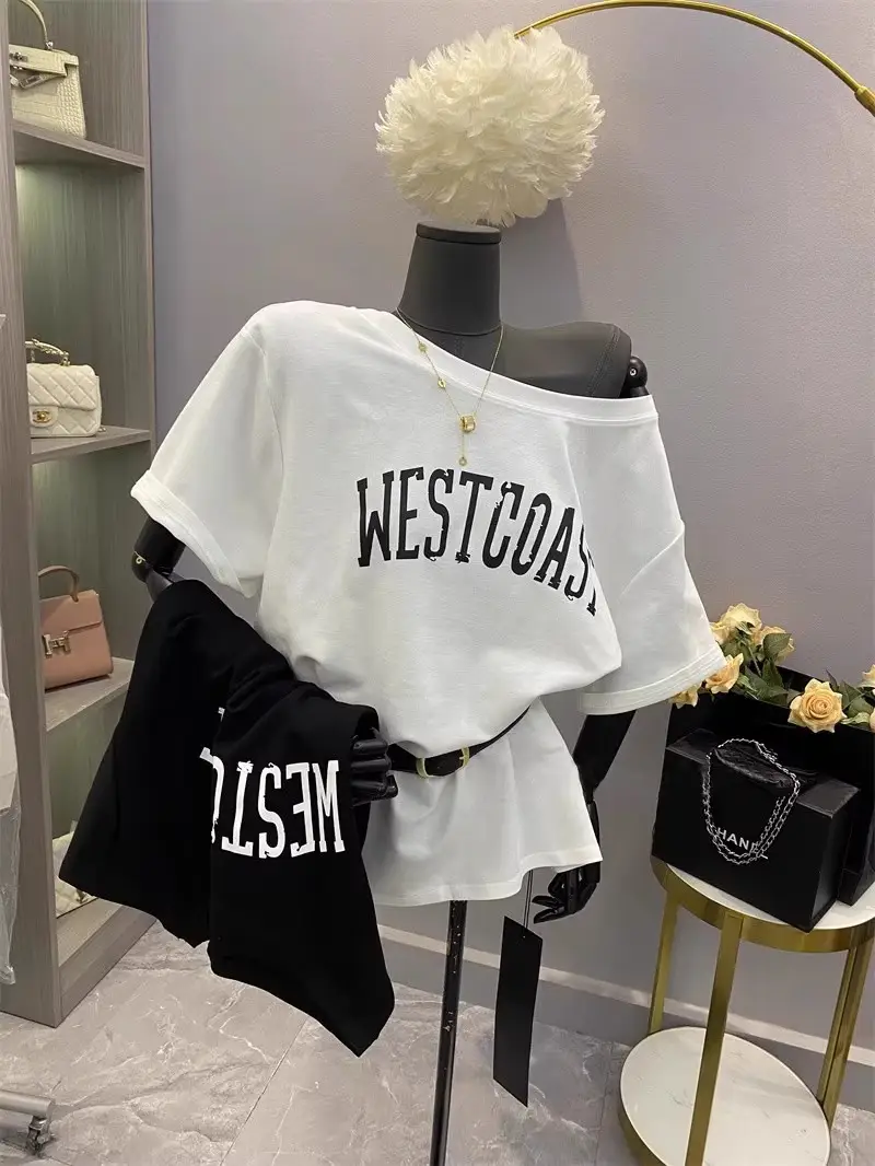 Women Korean Print Off Shoulder T-Shirt Set White Black — feature 1