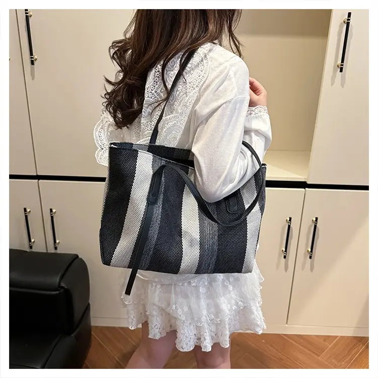 2025 Large Canvas Tote Bag with Vertical Stripes — feature 13