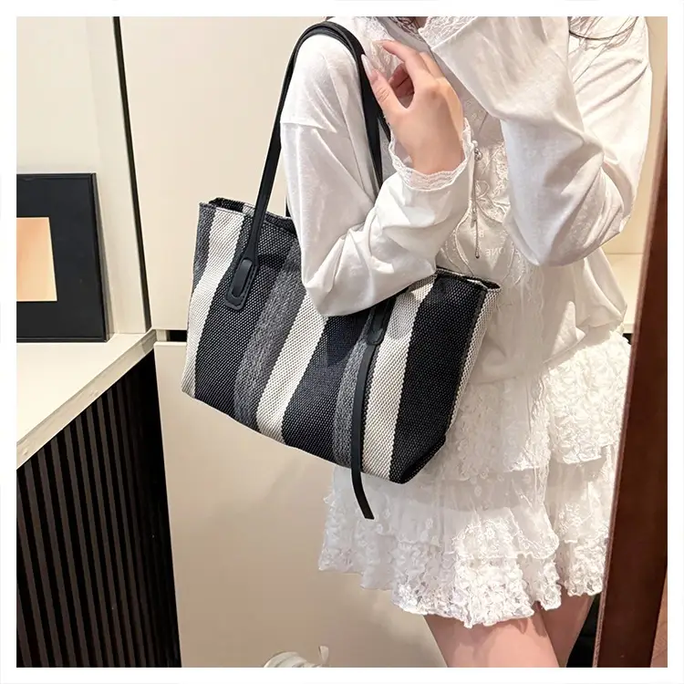 2025 Large Canvas Tote Bag with Vertical Stripes — feature 15