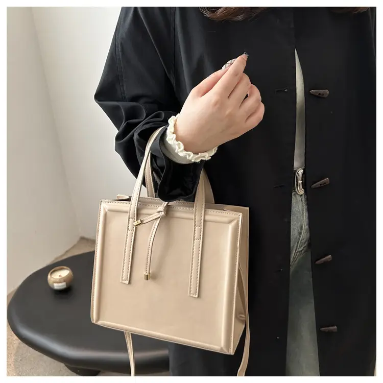 White Women's Square Shoulder Bag 2025 New Style — feature 10