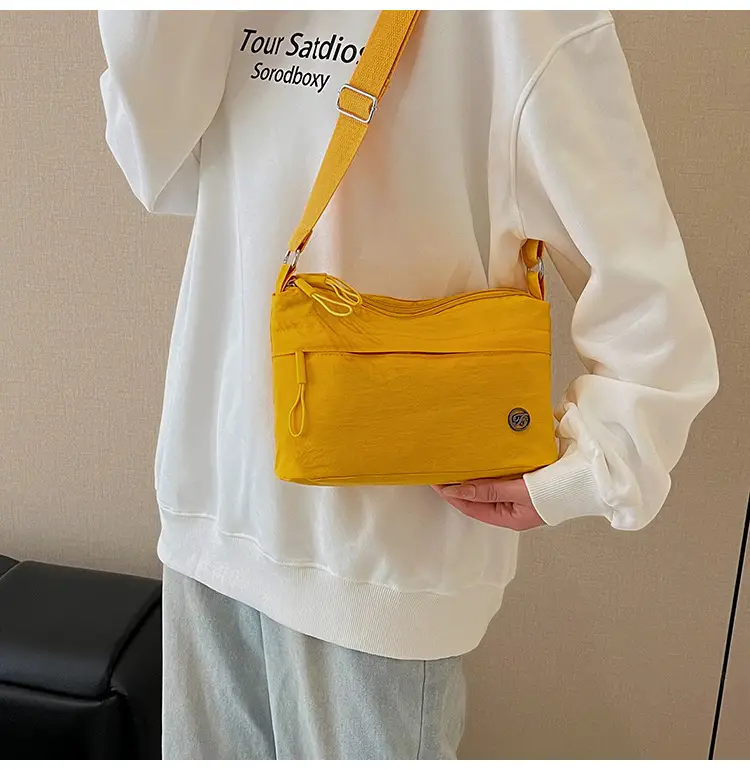 Women's Crossbody Leather Messenger Bag 2025 — feature 36