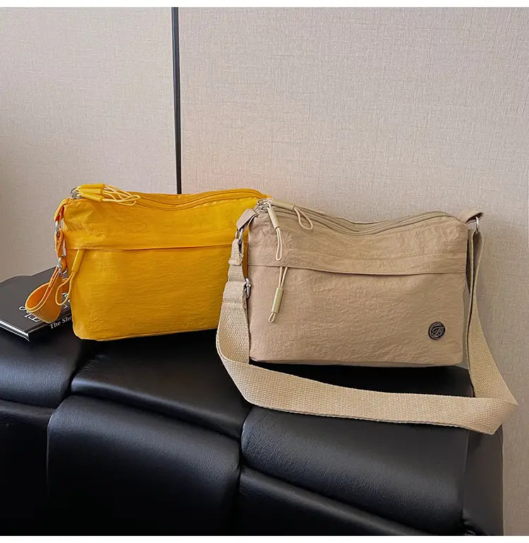 Women's Crossbody Leather Messenger Bag 2025 — feature 39