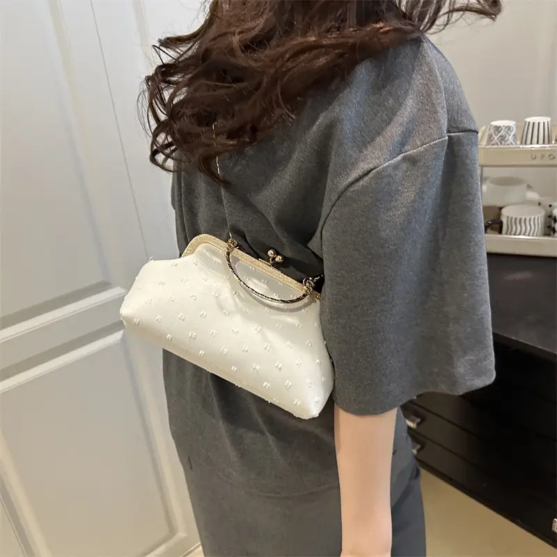 Black Korean Style Shoulder Bag for Women 2025 - Image 7