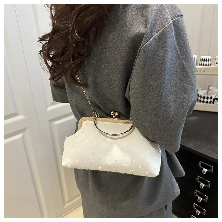 Black Korean Style Shoulder Bag for Women 2025 — feature 24
