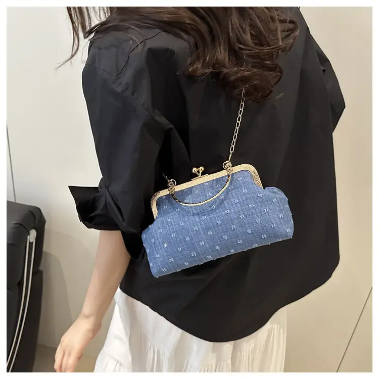 Black Korean Style Shoulder Bag for Women 2025 — feature 30