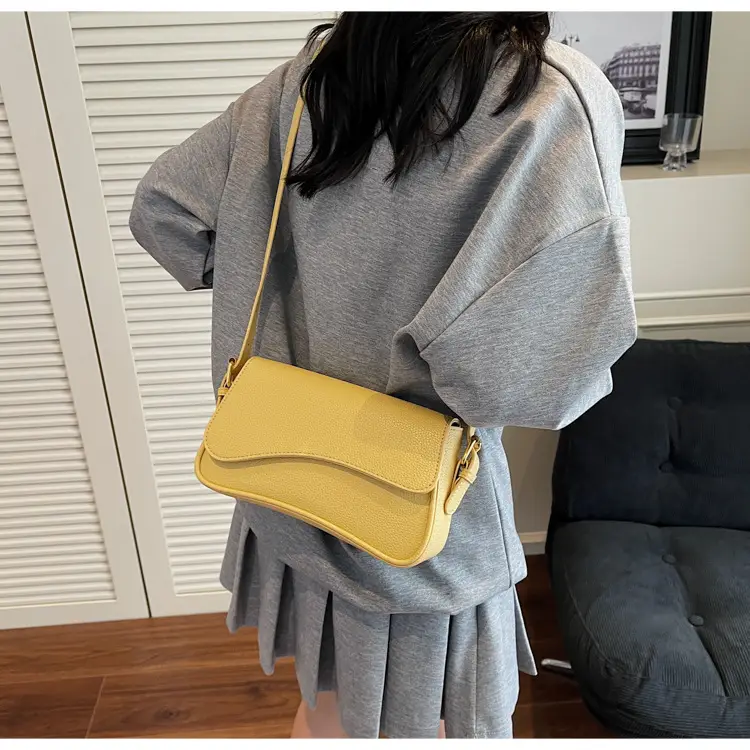 Women's White Square Crossbody Bag 2025 Summer — feature 19