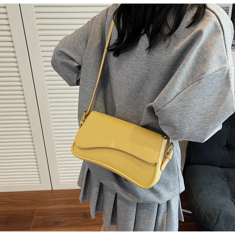 Women's White Square Crossbody Bag 2025 Summer — feature 20