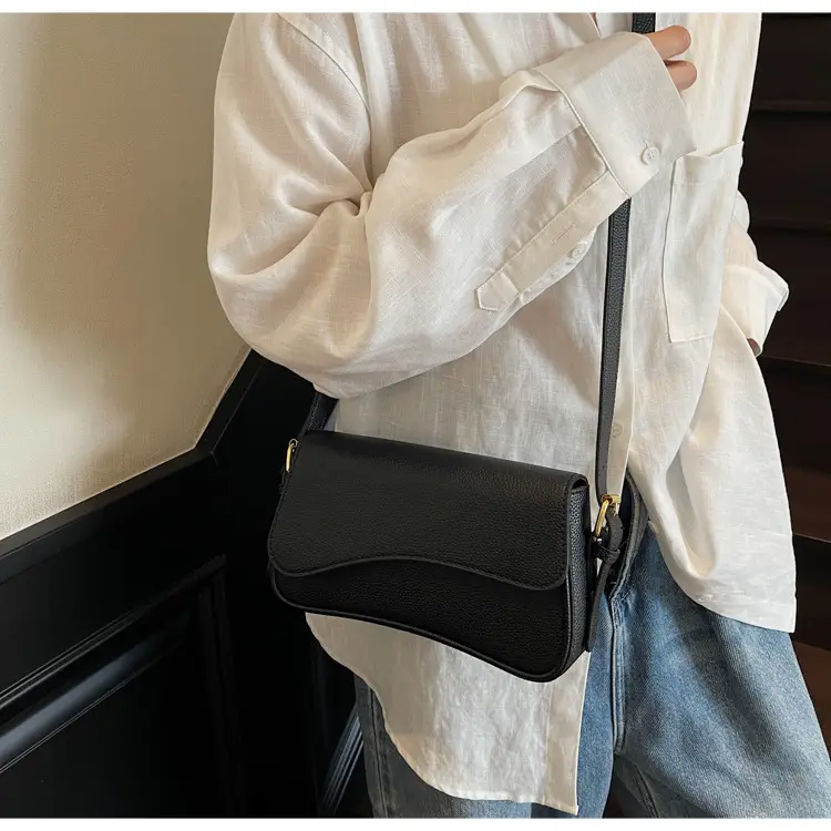 Women's White Square Crossbody Bag 2025 Summer — feature 29