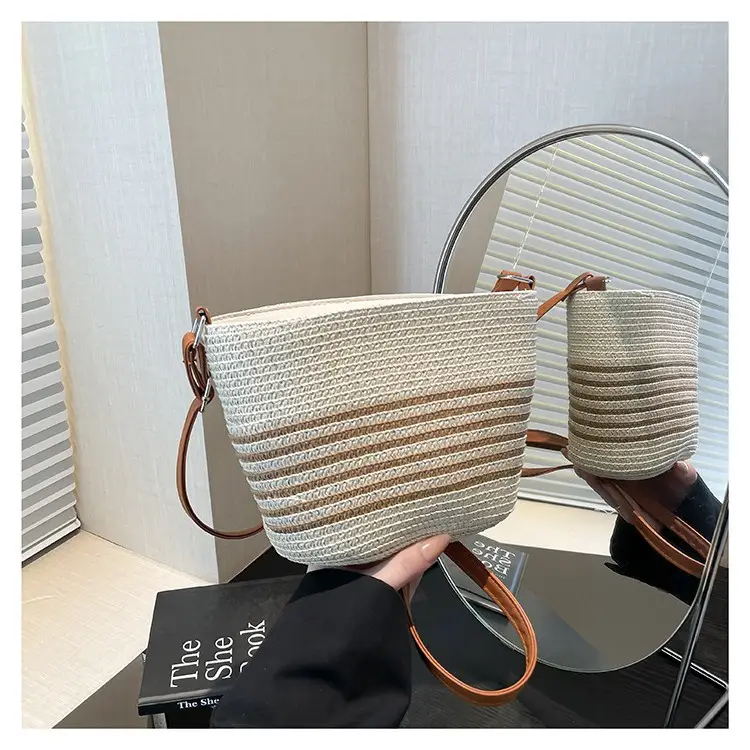 2025 Spring Straw Bag French Niche Woven Bag - Image 5