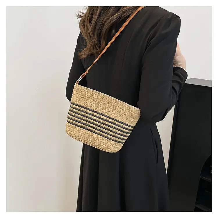 2025 Spring Straw Bag French Niche Woven Bag - Image 6