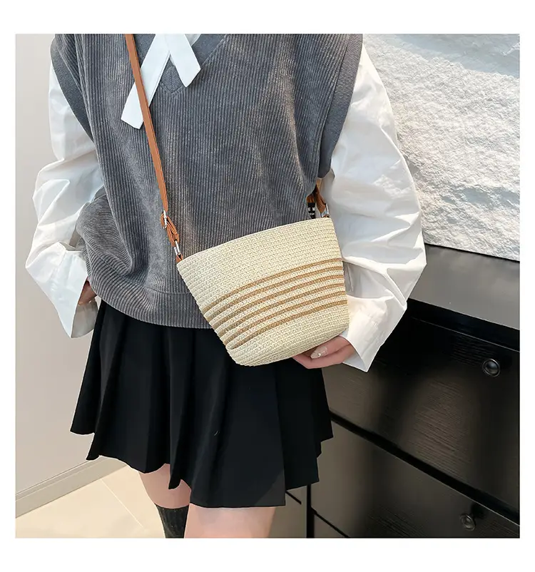 2025 Spring Straw Bag French Niche Woven Bag — feature 14