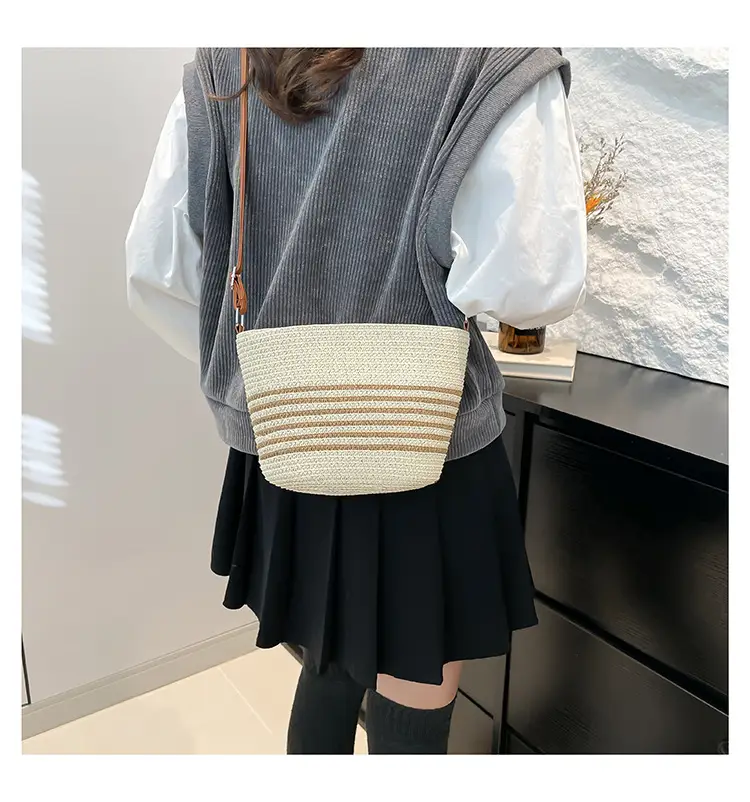 2025 Spring Straw Bag French Niche Woven Bag — feature 15
