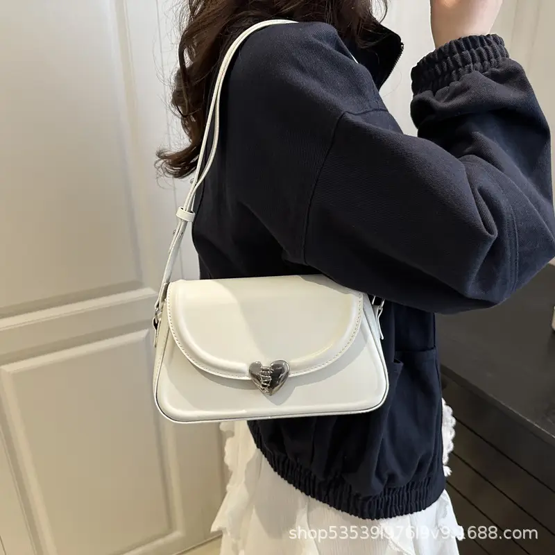 Black French Style Heart Lock Shoulder Bag for Women - Image 8