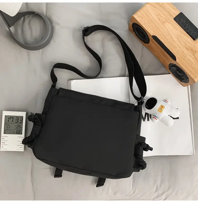 Men's Black Crossbody Bag Large Capacity Japanese Casual Style — feature 11