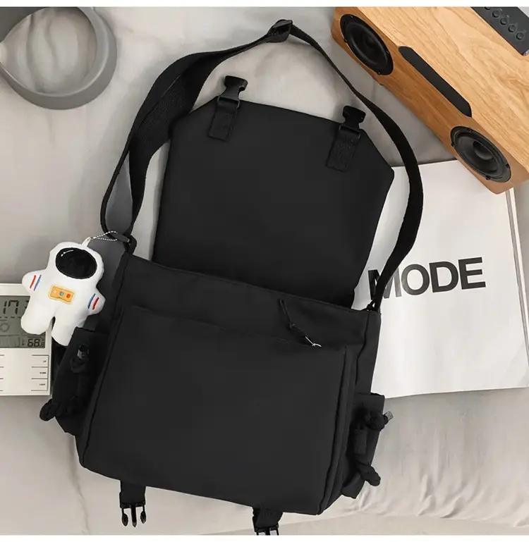 Men's Black Crossbody Bag Large Capacity Japanese Casual Style — feature 14