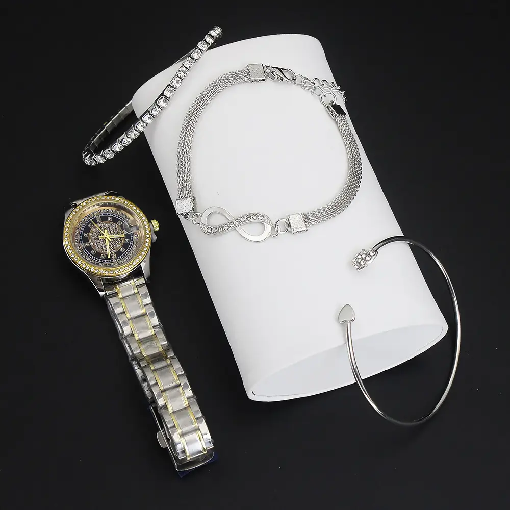 Women's Quartz Watch Set with Bracelet & Earrings — feature 13