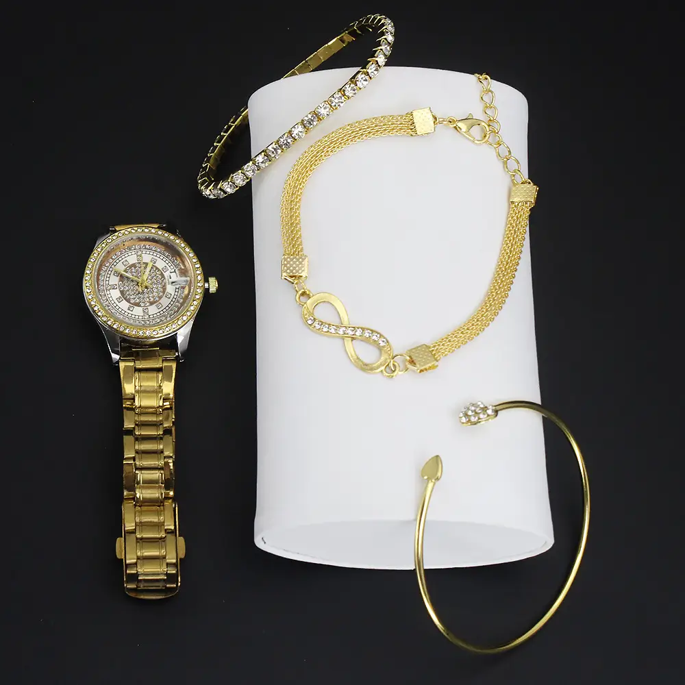 Women's Quartz Watch Set with Bracelet & Earrings — feature 15