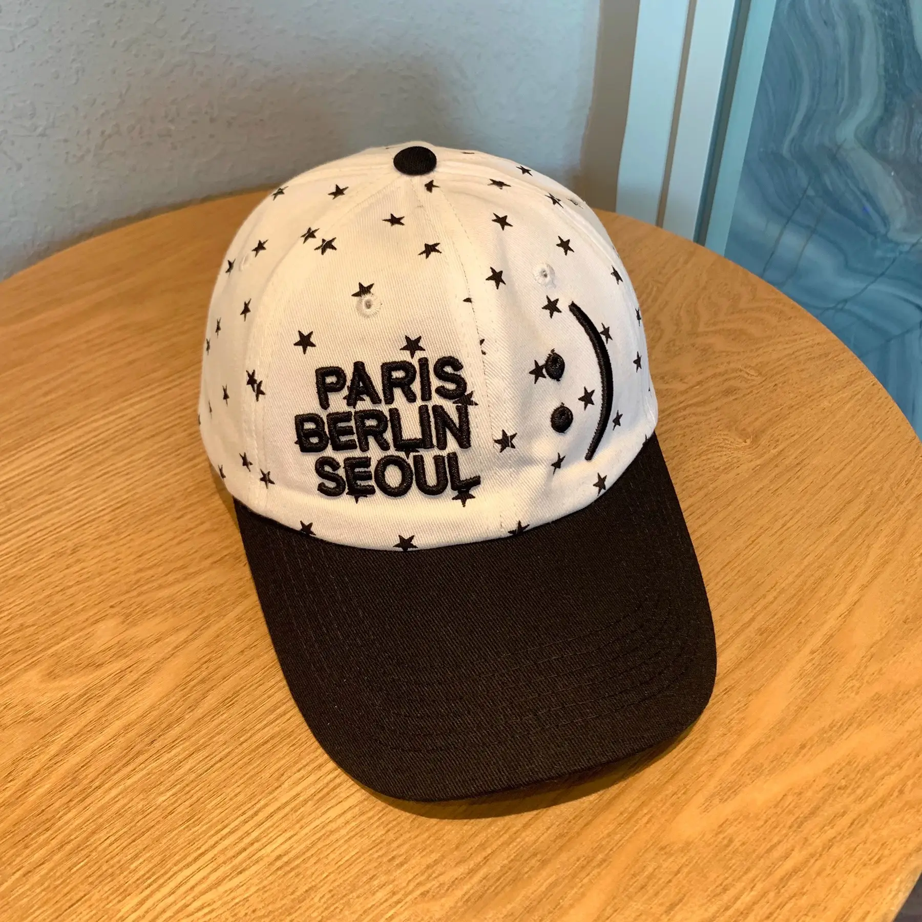 Paris Berlin Seoul Smiley Cap Women Casual Baseball Cap