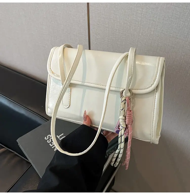 Women's Multi-Purpose Shoulder Bag Set with Crossbody & Pouch - Image 2