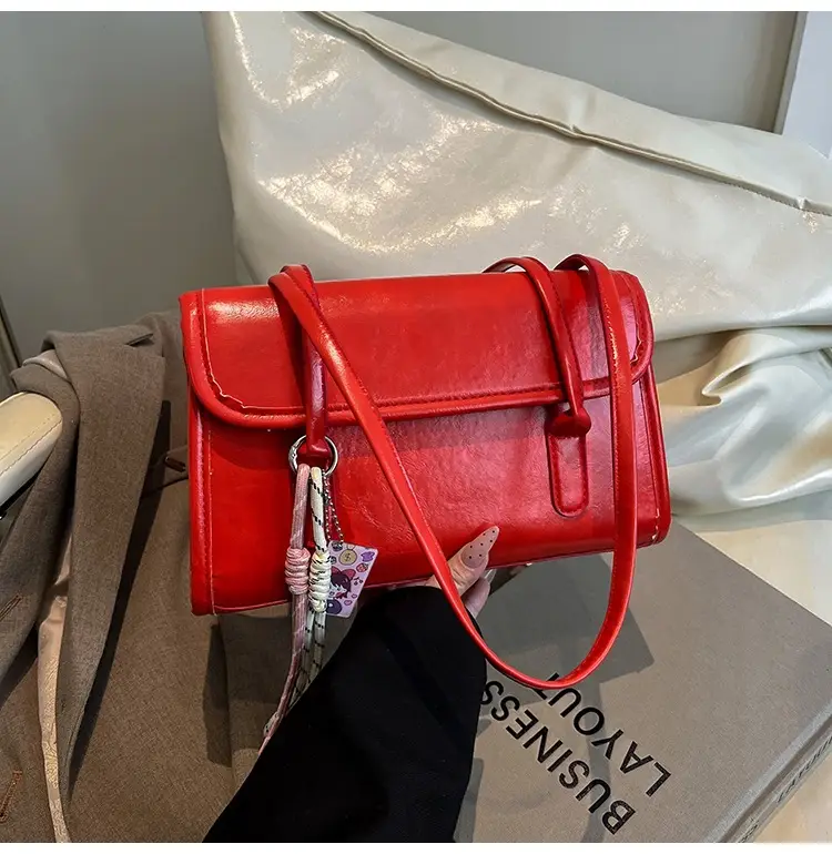 Women's Multi-Purpose Shoulder Bag Set with Crossbody & Pouch - Image 3