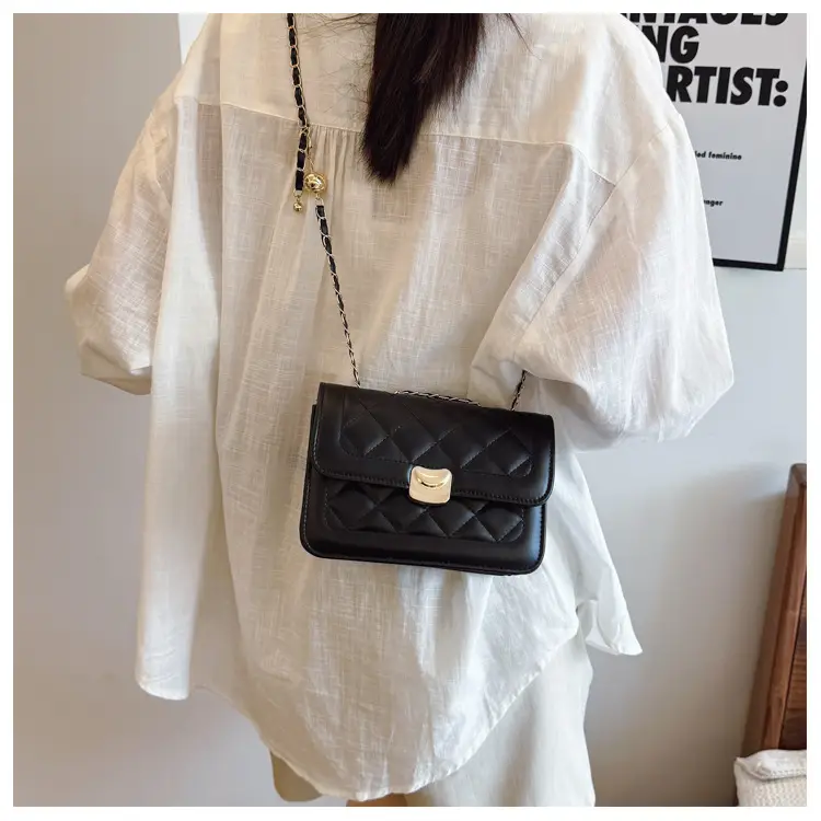White Quilted Chain Crossbody Bag for Women — feature 11