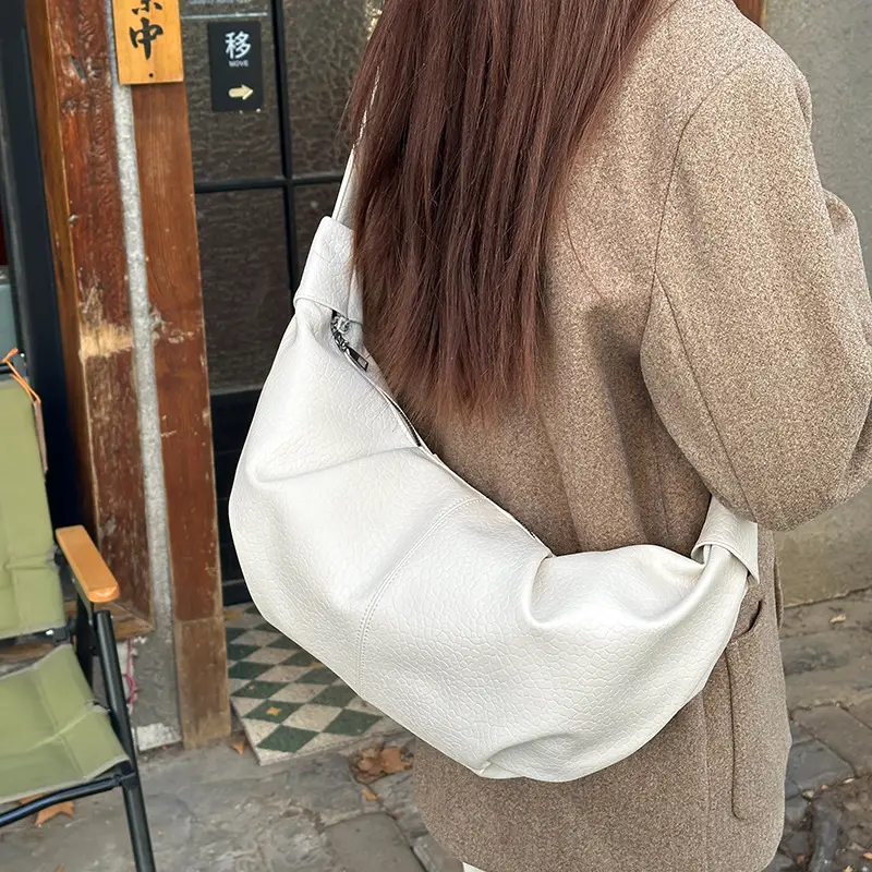 White Korean Retro Shoulder Crossbody Bag - Image 5