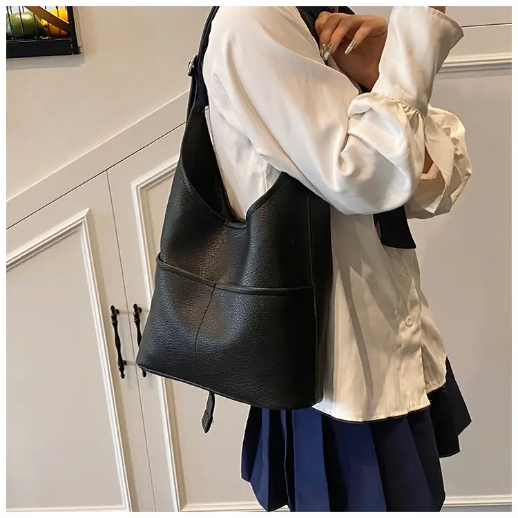 Red Casual Shoulder Crossbody Bag for Women 2026 — feature 19