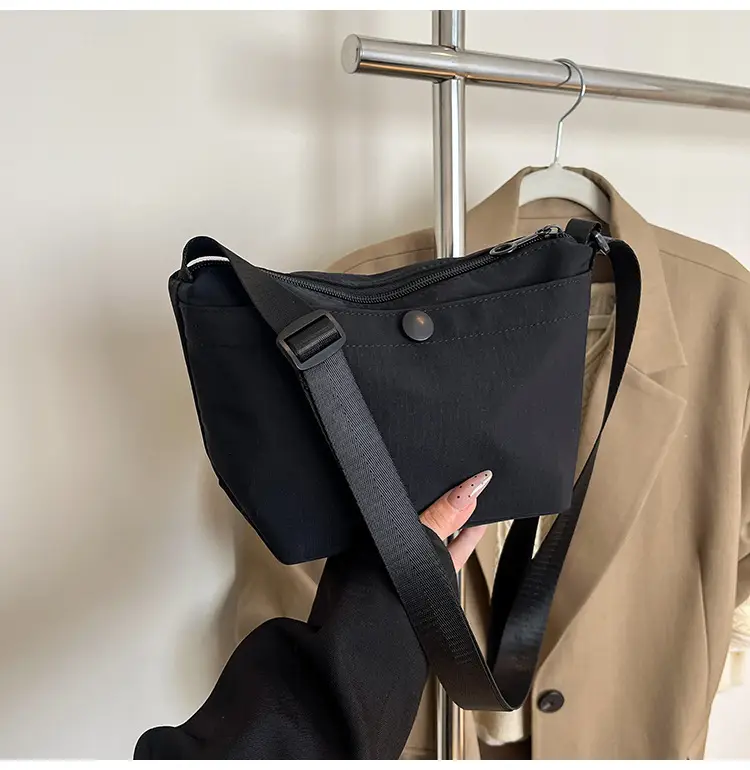 Black Crossbody Bag for Women Spring Summer Use — feature 10