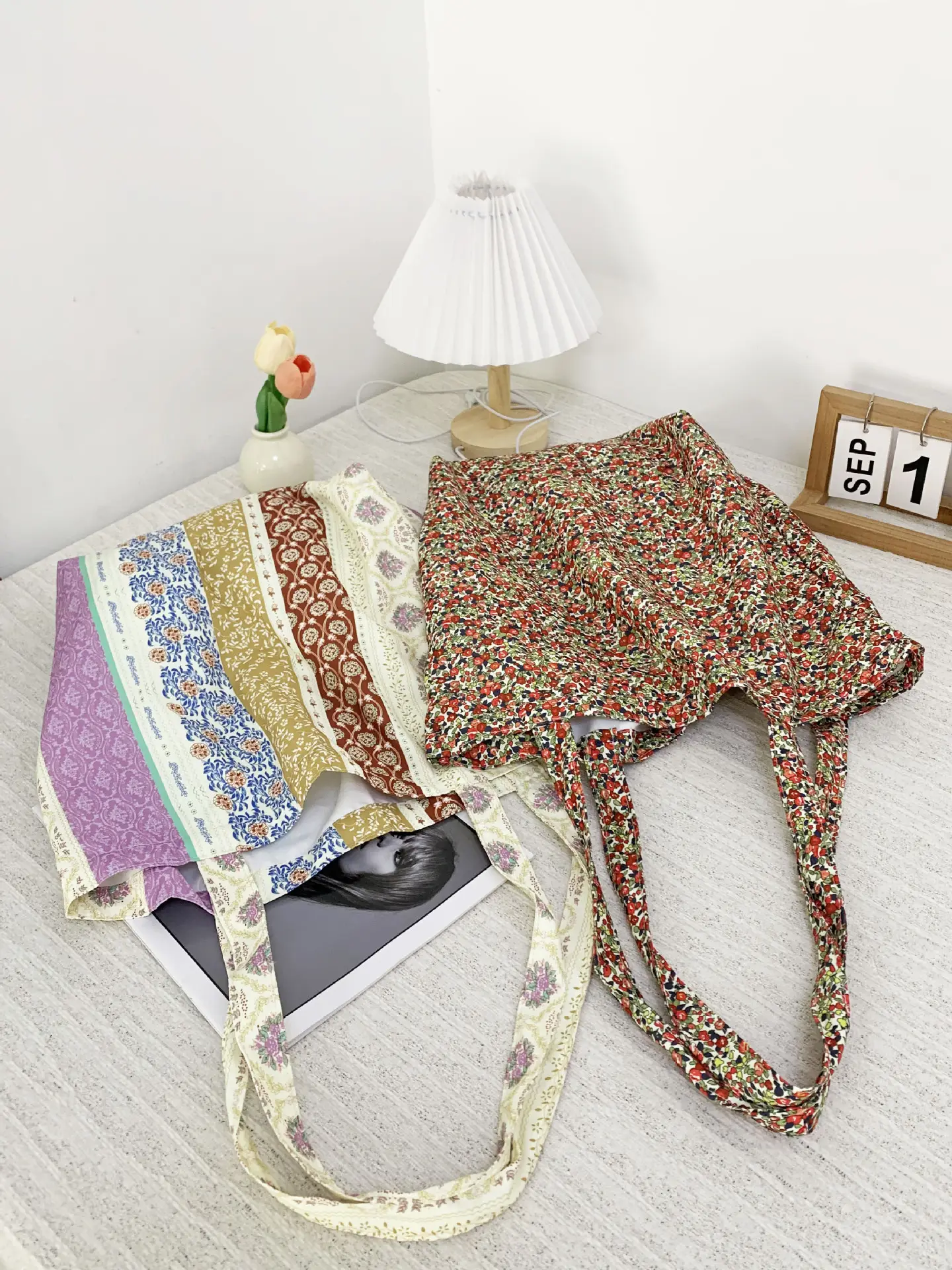 Retro Floral Canvas Bag for Women Travel Beach Shopping - Image 12