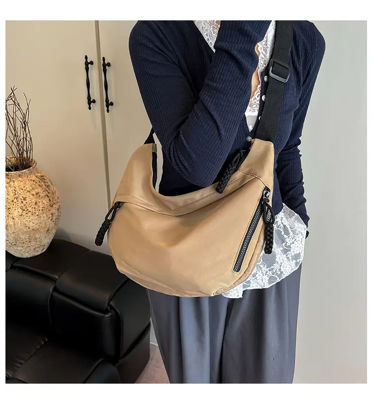 Japanese Harajuku Crossbody Bag Large Capacity Beige — feature 1
