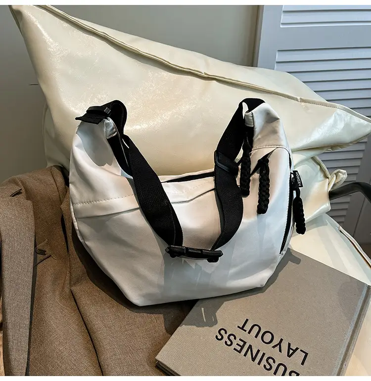 Japanese Harajuku Crossbody Bag Large Capacity Beige — feature 12